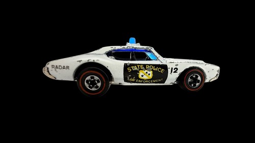 1977 Hot Wheels Red Line Flying Colors Olds 442 White Police Cruiser