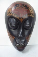 VINTAGE WOODEN CARVED TRIBAL WALL HANGING HEAD MASK HAND PAINTED