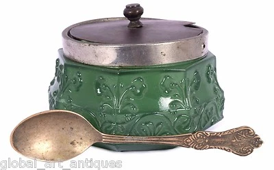 Precioso Decoración Vintage Vidrio Verde Azucarera con Cuchara & Tapona G16-131 - Imagen 1 de 4