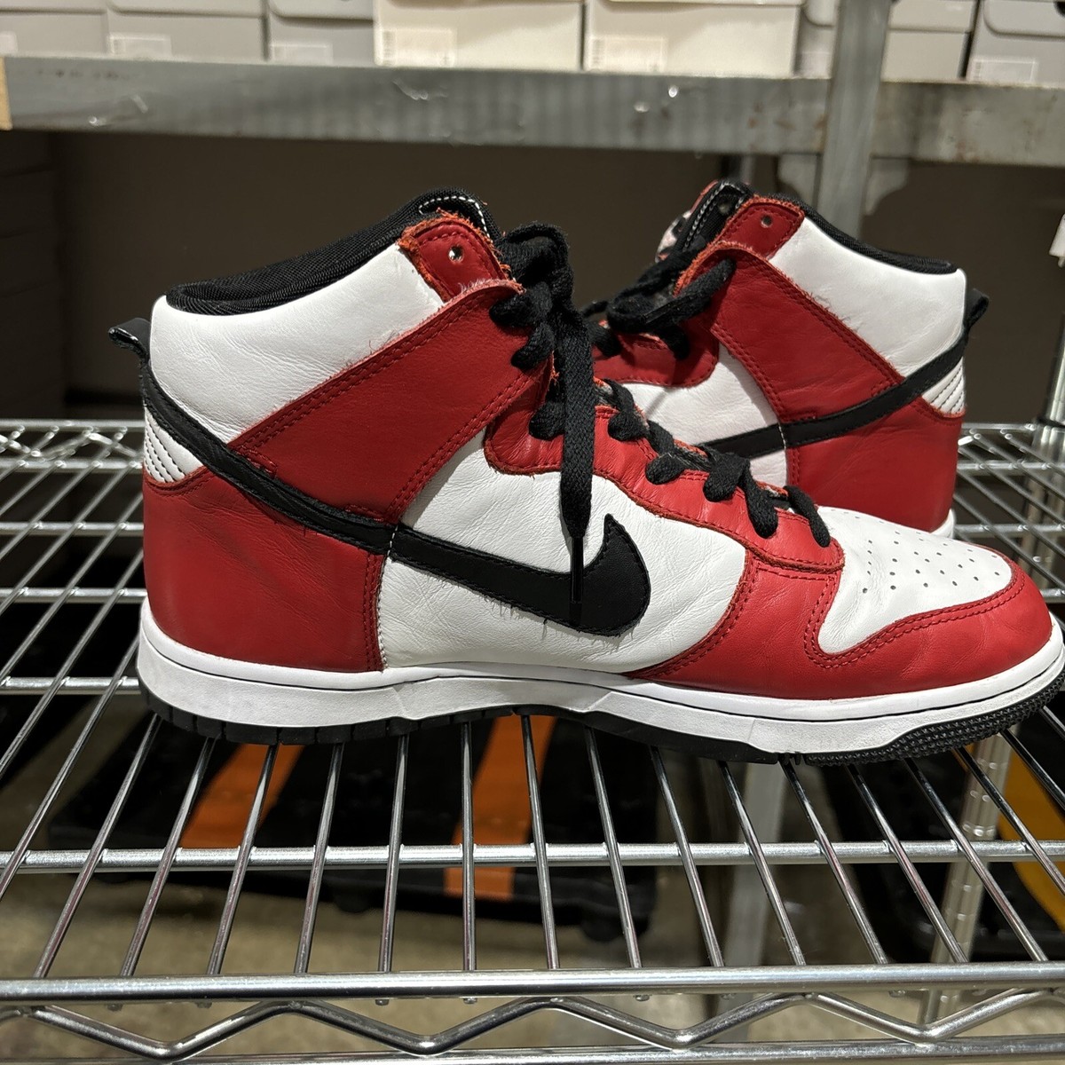 Nike ID Chicago Colorway Dunk High Size 10.5 Men's Dunks Nike ID Chicago Colorway Dunk High Size 10.5 Men's Dunks