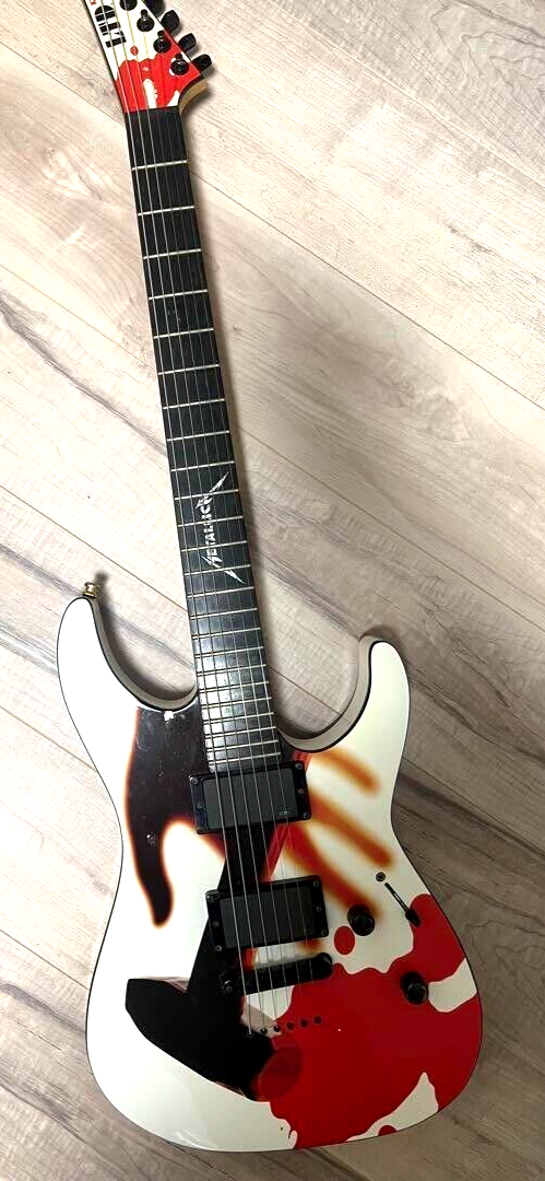 ギター ESP. Electric Guitar ESP LTD Metallica Kill 'Em World-Wide Limited 300 Electric