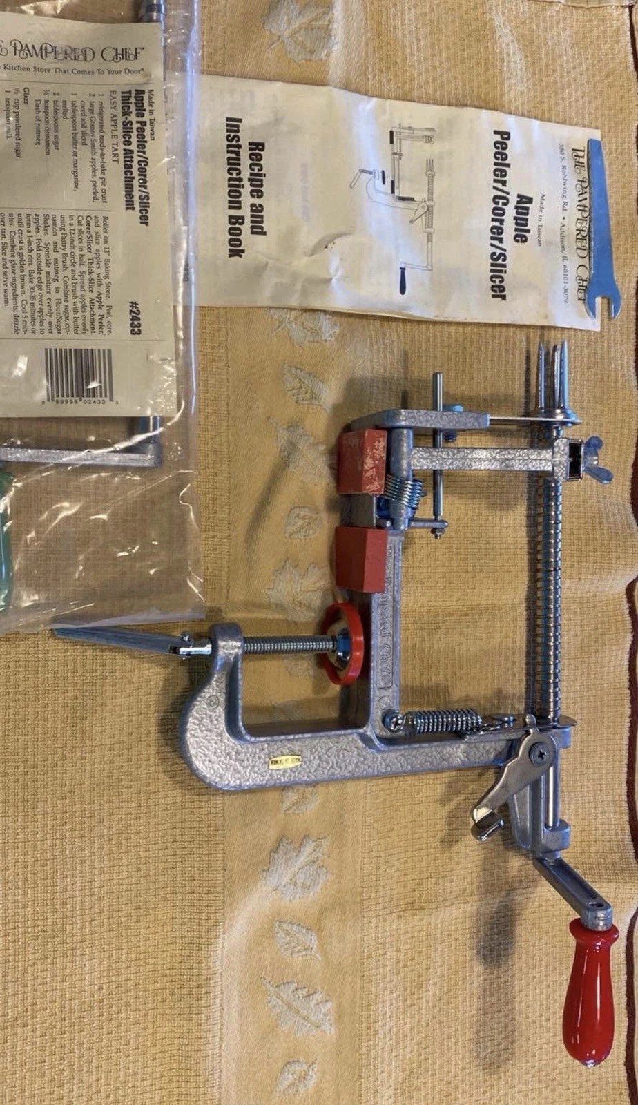 The Pampered Chef Apple Peeler Corer Slicer #2430 & Thick Slice Attachment #2433