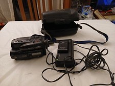 Vecchia telecamera vintage - SONY CCD-TR305E