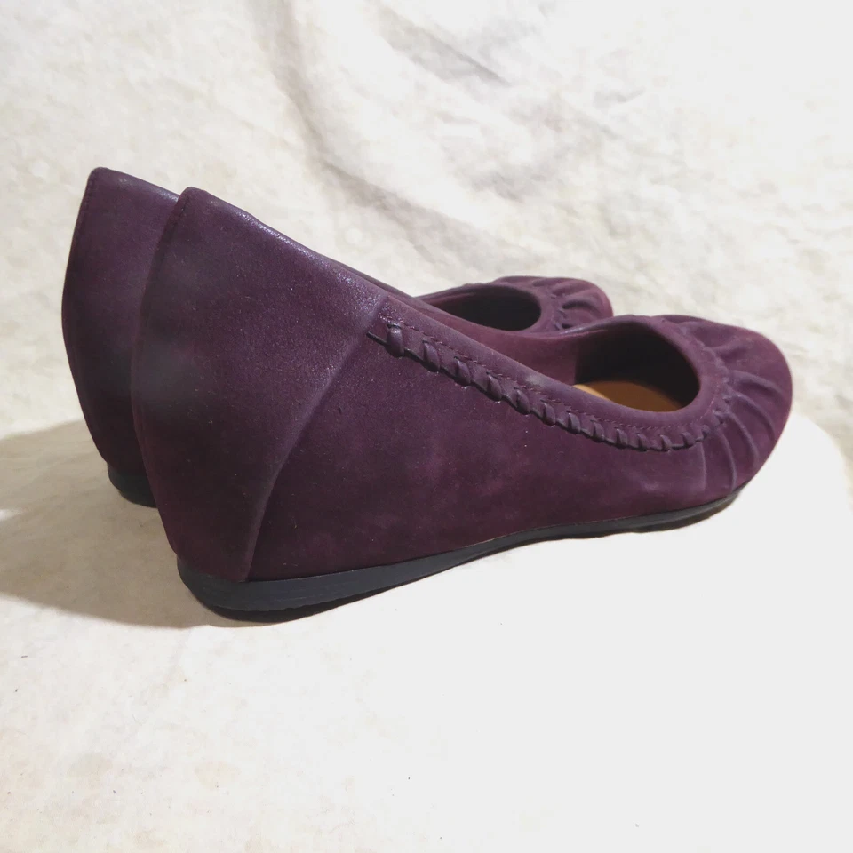 🩰 BareTraps Posture+ Hidden Heel Ballet Pumps sz 8.5 M Eggplant Purple Suede - Image 4 of 4