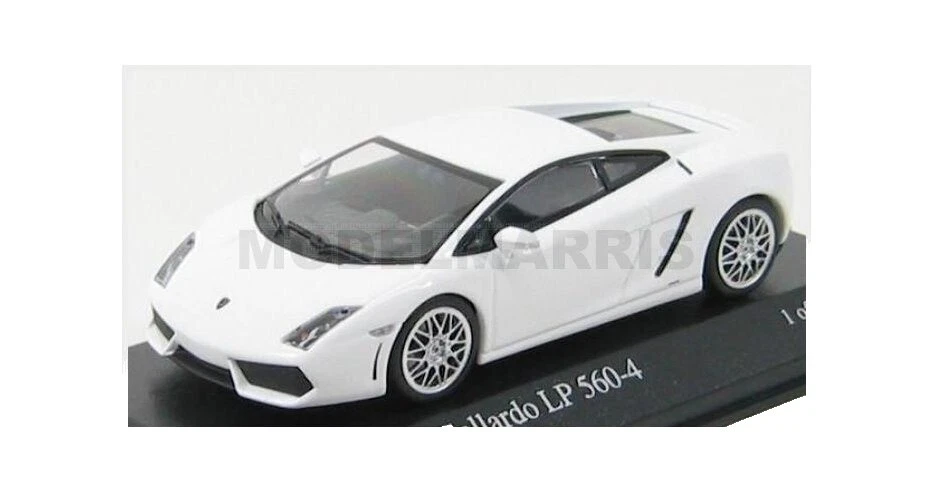 Autos de carrera Diecast MINICHAMPS Blanco 2008 año del vehículo