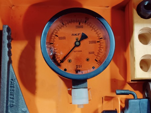 SKF OIL INJECTION EQUIPMENT-1 729101B / SKF Maintenance Products - Imagen 7 de 13
