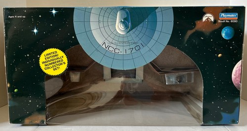 CLASSIC TV STAR TREK LMTD. NUMBERED 7 CREW WITH GEAR COLLECTOR FIGURE SET 1993 - Picture 2 of 11