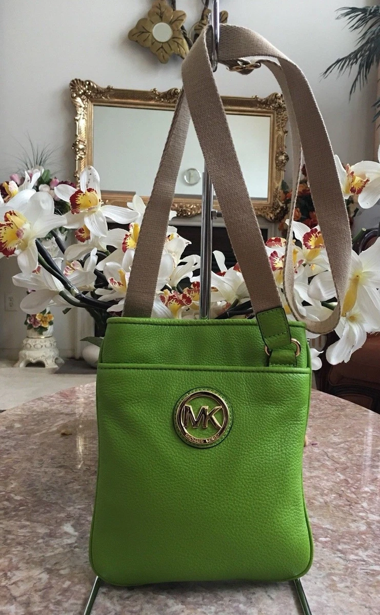 Michael Kors Fulton Pear Green Leather Cross body Swing pack Bag EUC MSRP 158