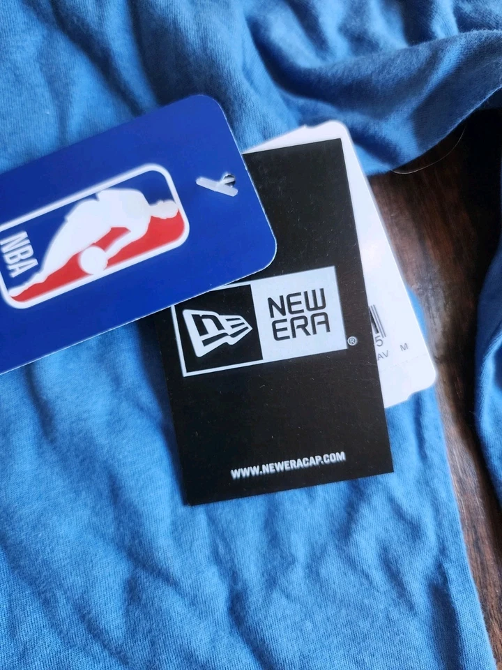 NEW ERA Women's Dallas Mavericks Long Sleeve Crop Top Shirt Raw Hem, Blue, M NEW - Image 4 of 4