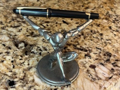 Waterman Phileas Rollerball Pen In Black W/ Gold Trim. PRISTINE!!