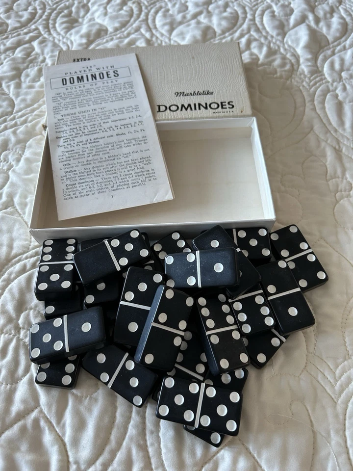 Vintage Puremco Marblelike Extra Thick Black Dominoes Original Box Complete Set - Image 2 of 4