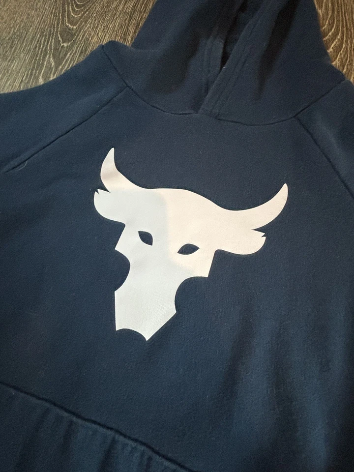 Sudadera con Capucha Under Armour Project Rock Brahma Bull Azul Juvenil Mediana Foto 2 de 4
