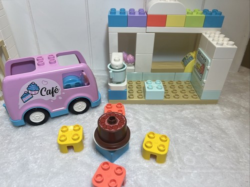 Lego Duplo 10929 Modular Playhouse 95% COMPLETE + Lego Duplo Set 10928 READ! - Picture 10 of 19
