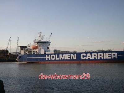 FOTO HOLMEN CARRIER VERLÄSST CHATHAM DOCKS DIESES GROSSE CONTAINERSCHIFF (GESEHEN IN)