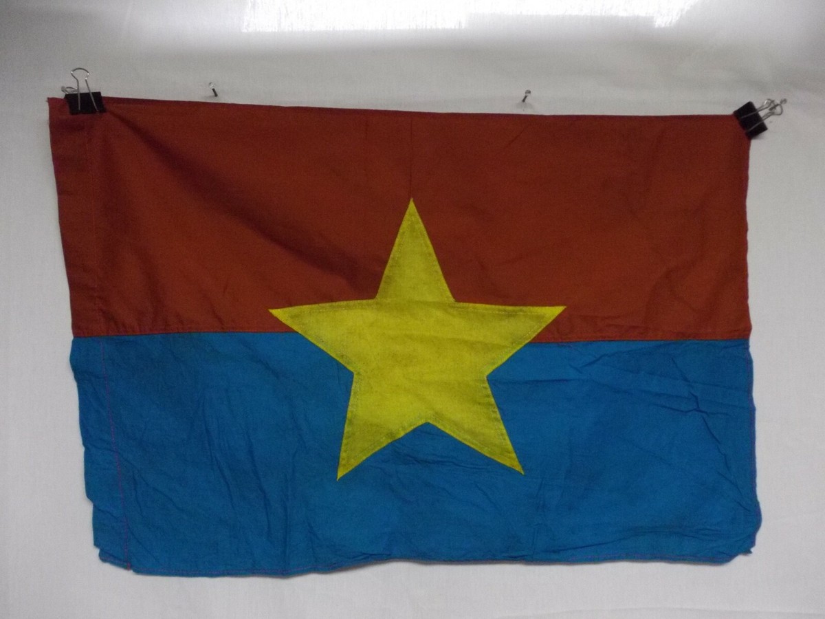 flag1321 North Vietnam Army NVA flag 26 x 17 inches cotton IR42E