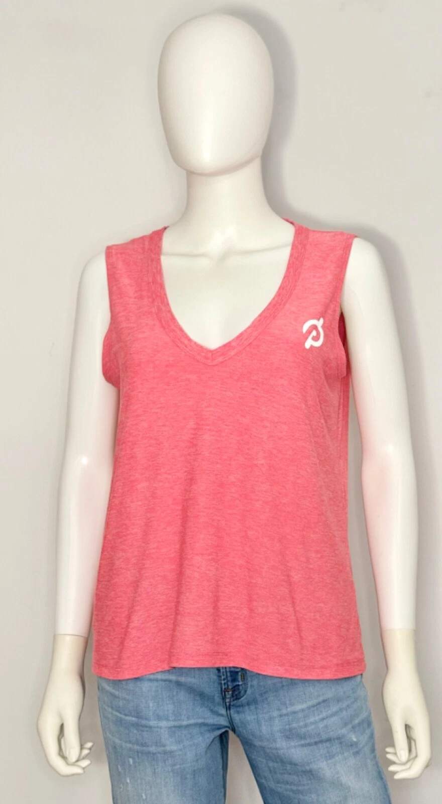 beyond-yoga heather v neck logo tank-top