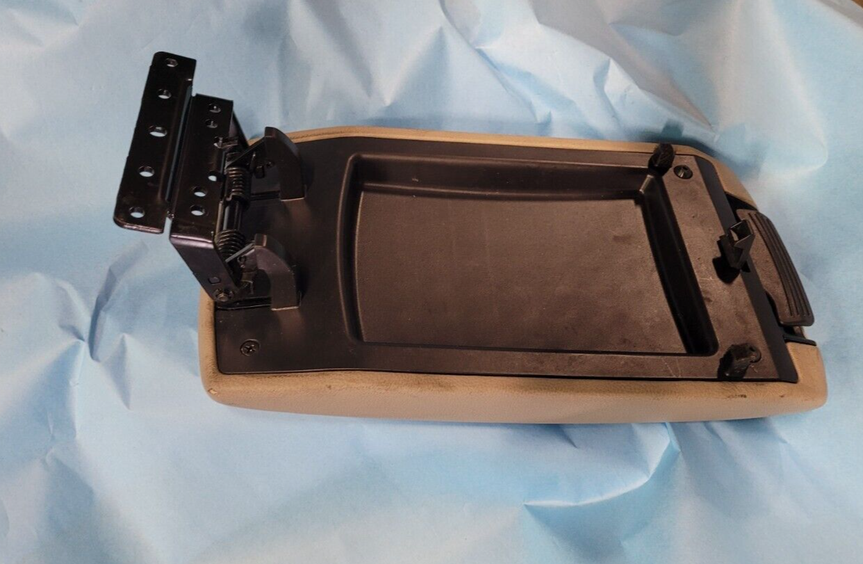 2017 2018 Hyundai Elantra Center Console Lid Cover Arm Rest Vinyl