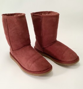 womens burgundy ugg boots