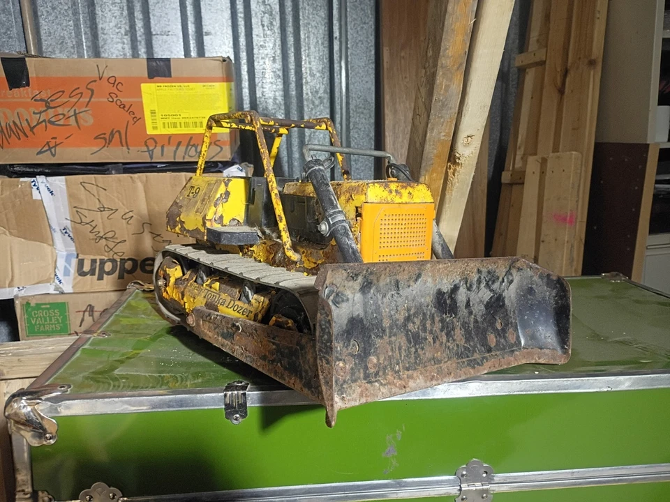 Topadora Tonka T-9 Foto 3 de 4