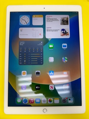 Apple iPad Pro 1st Gen - 128GB - 12.9'' Silver  (WiFi & Cellular)