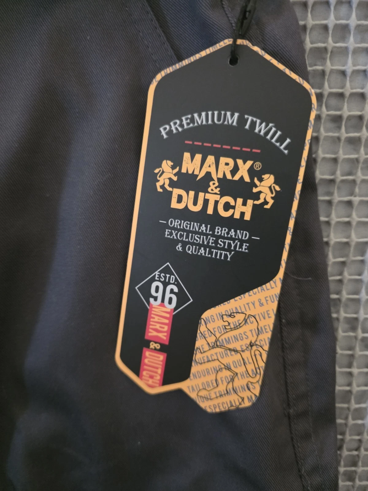 Marx And Dutch NWT Men Dark Gray Cargo Shorts
