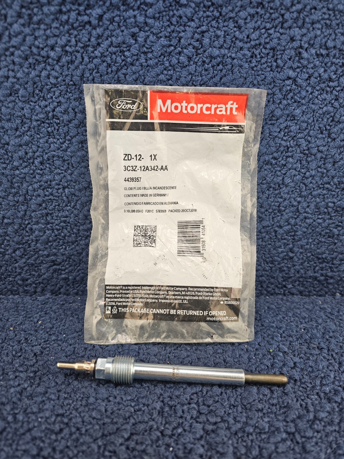 Motorcraft ZD-12: Glow Plug Fits 2003-2004 Ford F-550 Super Duty
