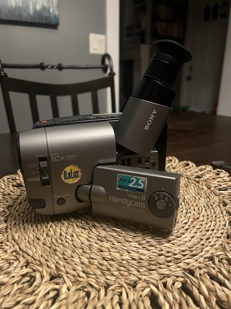 Sony Handycam CCD-TRV11 Video8 Camcorder Lot With Power Adaptor