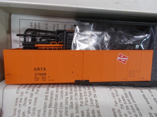 INTERMOUNTAIN ~ EL COCHE FRIGORÍFICO DE CARRETERA MILWAUKEE # 37009 ~ KIT ~ ESCALA HO | Zustand: New