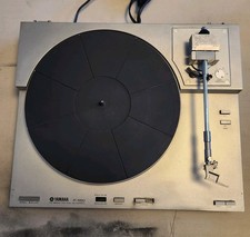 Yamaha P-550 Natural Sound Direct Drive Turntable Full Automatic FG Servo IOB