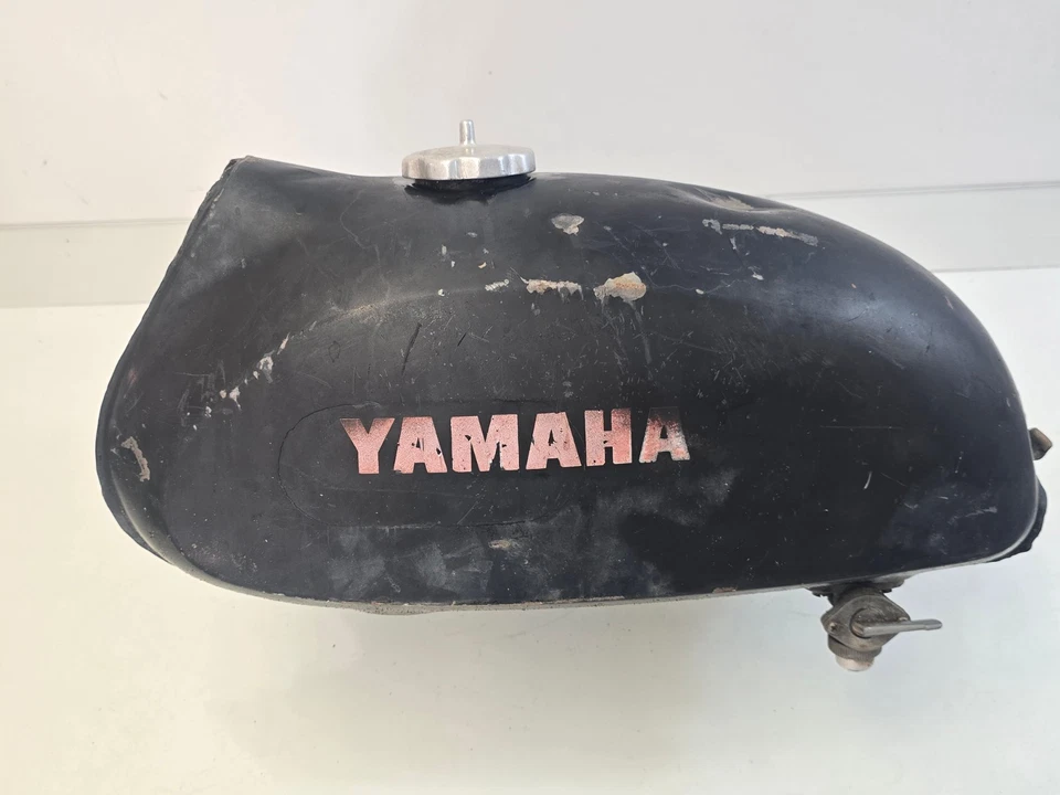 1971 Yamaha RT1 RT 1 360 DT1 DT1F Gas Fuel Tank Reservoir w Cap & Petcock - Image 2 of 4