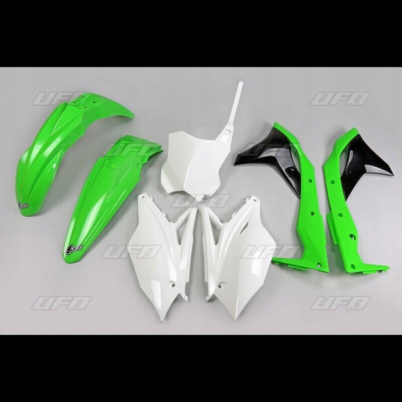 Plastiques Kawasaki KXF 250 look 2018 idéal pour sorties cross et circuit