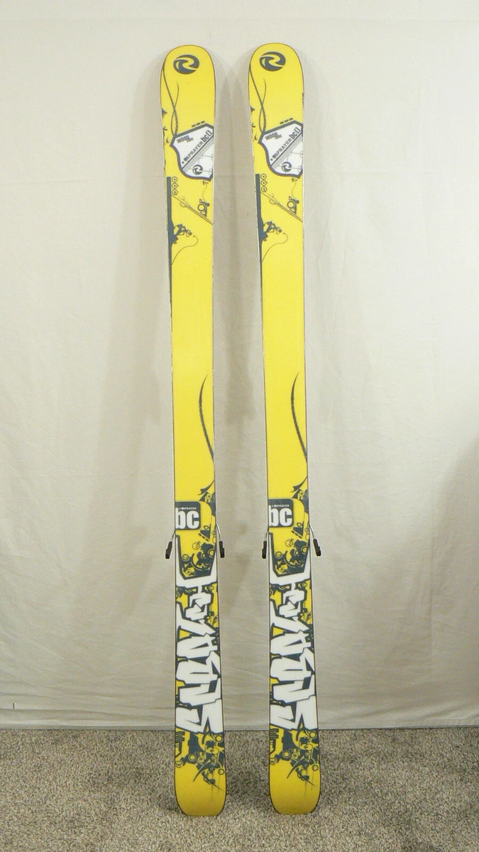 Rossignol Scratch Pro FS 158cm Twin-Tip Freestyle Skis Salomon C607  Bindings