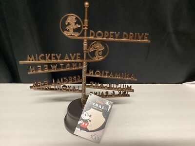 Walt Disney Studios Street Sign Miniature – Disney 100 Collection