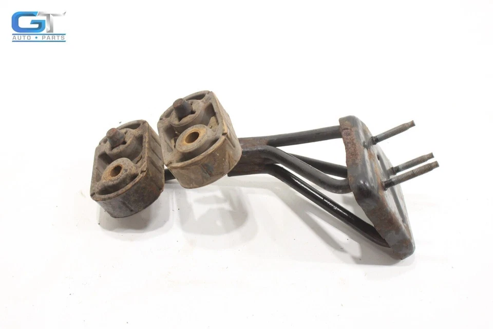 2012 - 2016 FORD F550 TDI DIESEL REAR EXHAUST MUFFLER HANGERS & BRACKET OEM - Image 4 of 4