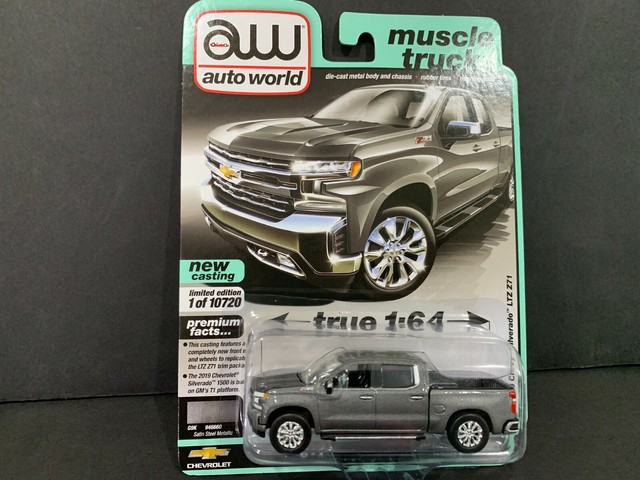 ふるさと納税 送料無料 模型車 モデルカー Auto World Chevy Silverado Ltz Z71 Red 642 B 164 限定セール