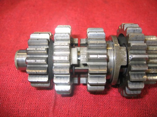1993 YAMAHA YZ250 OEM LOW HOUR TRANSMISSION MAIN & COUNTER SHAFT ALL GEARS ASSY - Picture 9 of 20