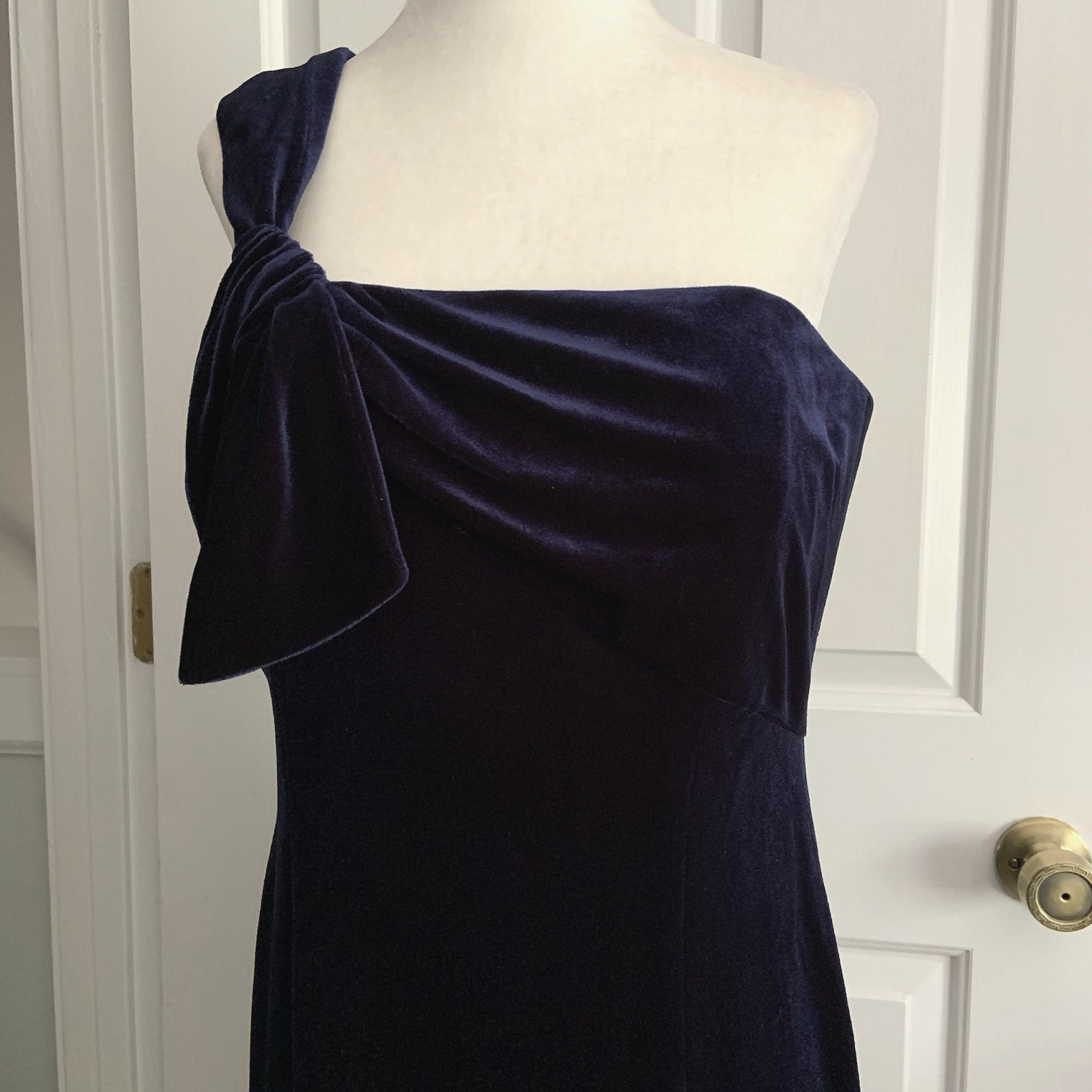 David Meister Boned support Blue Velvet one shoulder Party Cocktail Dress sz 10