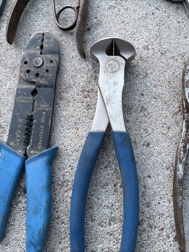 VINTAGE/ MODERN PLIERS /(3) CRESCENT WRENCHES 20-PC DIFFERENT TYPES MIXED PLIERS - Picture 7 of 11