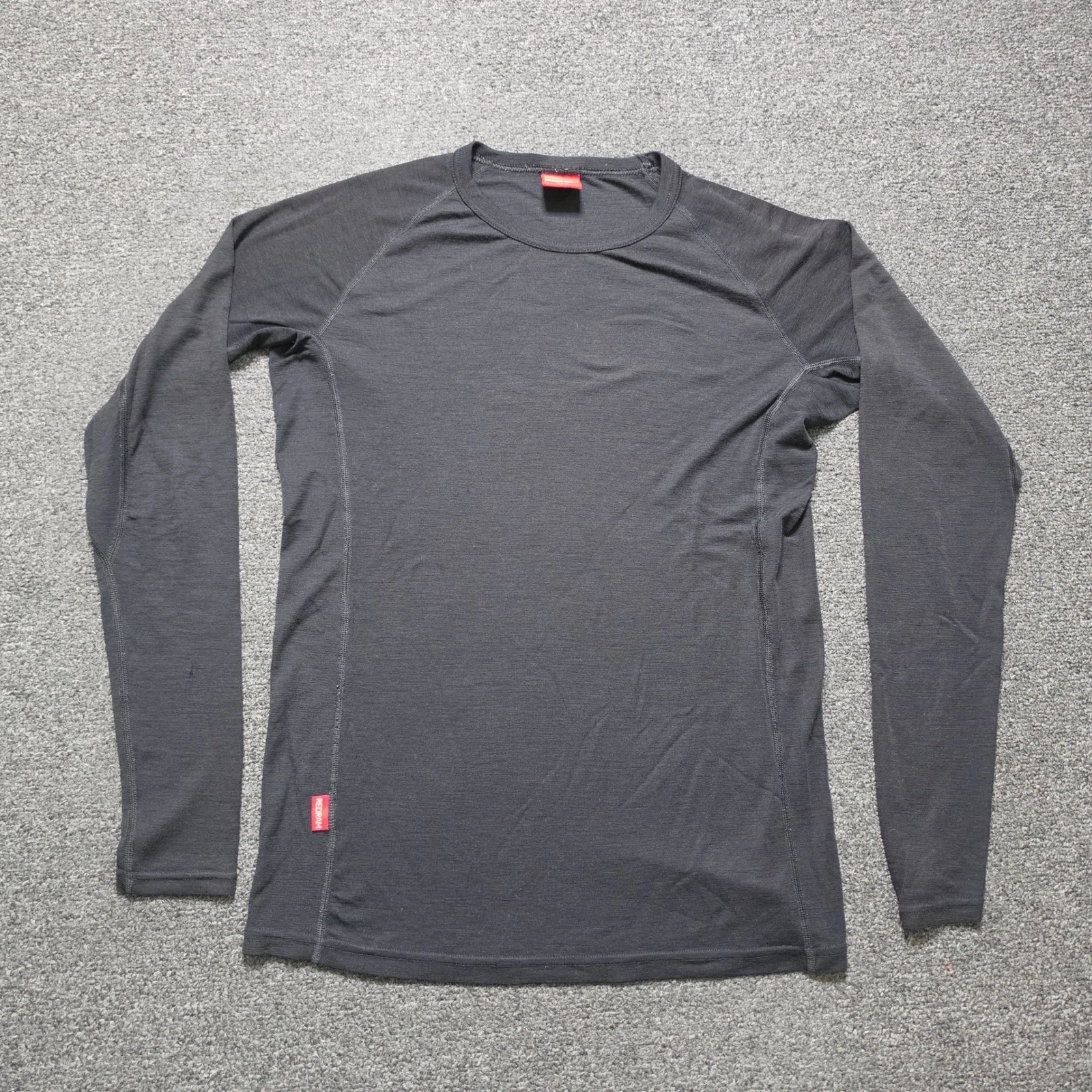 Icebreaker Redram Merino Wool Thermal Top Black Mens Medium Long Sleeve Outdoor