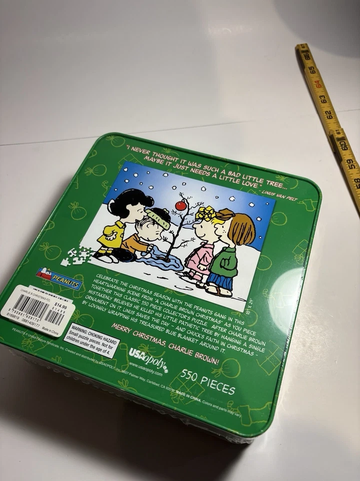 全新未拆封花生 A Charlie Brown 圣诞节 550 件 收藏家拼图 锡盒 — 第 4/4 张图片