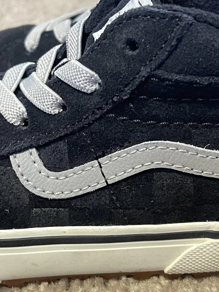 Vans Sk8-Mid Reissue Zip MTE Shoes Toddler Size 7.5 Black Gray Cold Weather - Image 3 of 4