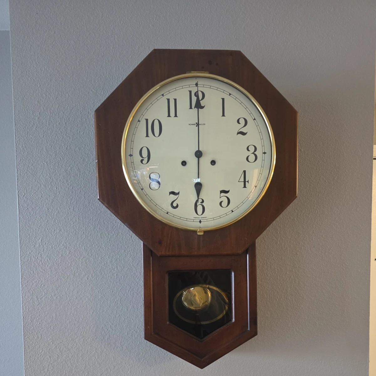 Howard Miller Wall Clocks Collectible 1970-1979 Time Period