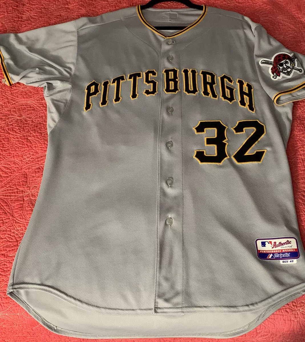 Pittsburgh Pirates Schultz #32 Authentic Road Gray Jersey size 48