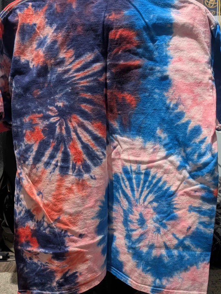 Camiseta Personalizada Hecha a Mano Tie-Dye Multicolor Grande Azul Rojo Rosa Foto 2 de 2