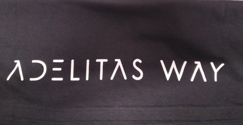 T-Shirt - 2014 ADELITAS WAY Stuck Concert Tour - Größe XL - Bild 4 von 4