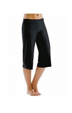 Motionwear 7181 Black Child's Size Medium 8-10 Capri Crop Jazz/Yoga Pants