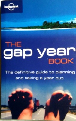 THE GAP YEAR BOOK LONELY PLANET 2003 FIRST EDITION TRAVEL PAPERBACK COLLECTIBLE