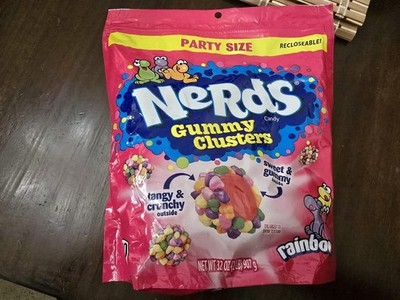 Nerds Gummy Clusters Party Size (32 Ounce) 2 Pounds October Expiration Date