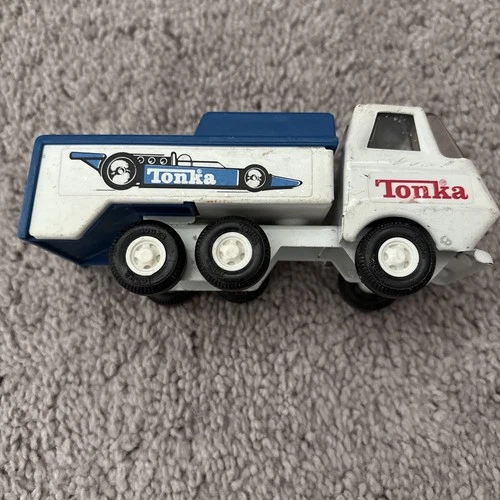 Vintage Tonka Race Car Transporter Tow Truck Die Cast Metal #55517 Blue/White 5”
