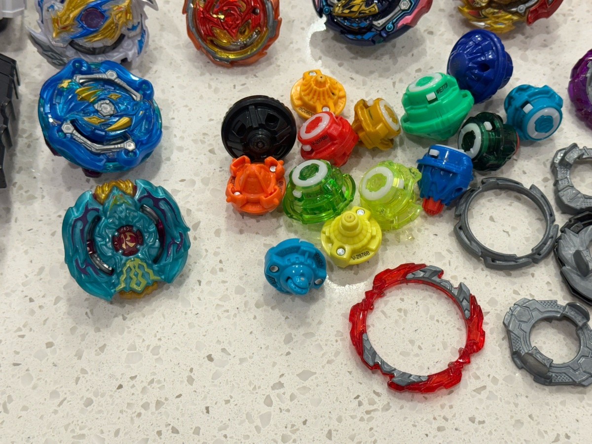 スポーツトイ・アクショントイ l Fight Beyblade Lot Rare Parts Metal